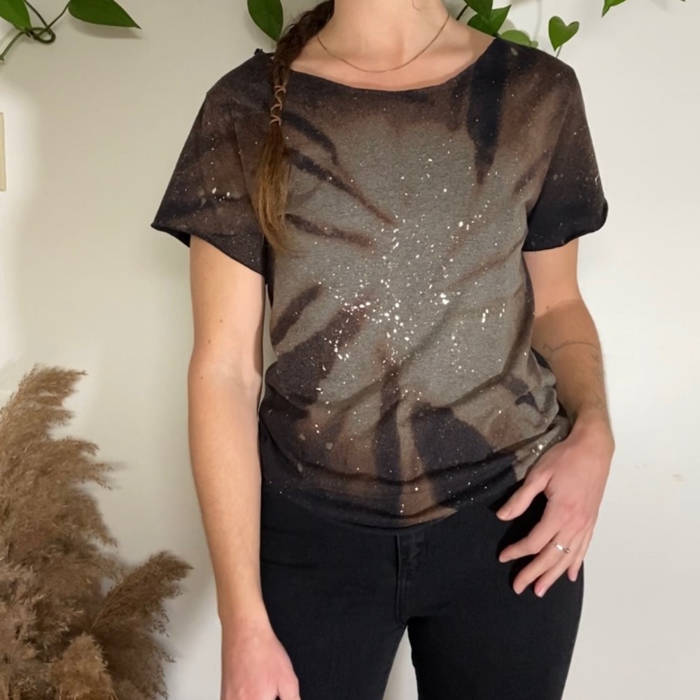 🌹 SOLD 🌹 Handmade Galaxy Tee Hanes T-shirt Size S